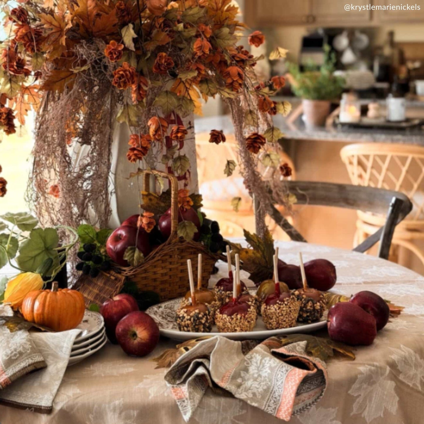Windswept Harvest Jacquard Napkin, Set of 8