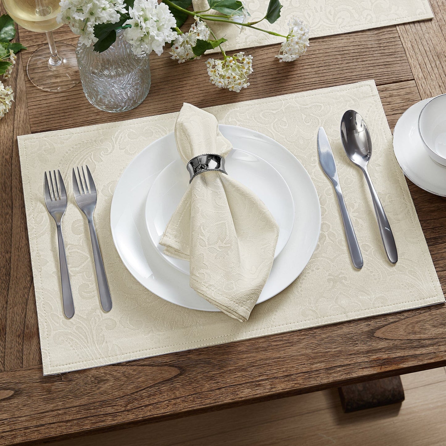 Caiden Elegance Damask - Manteles individuales resistentes al agua y a las manchas, juego de 4