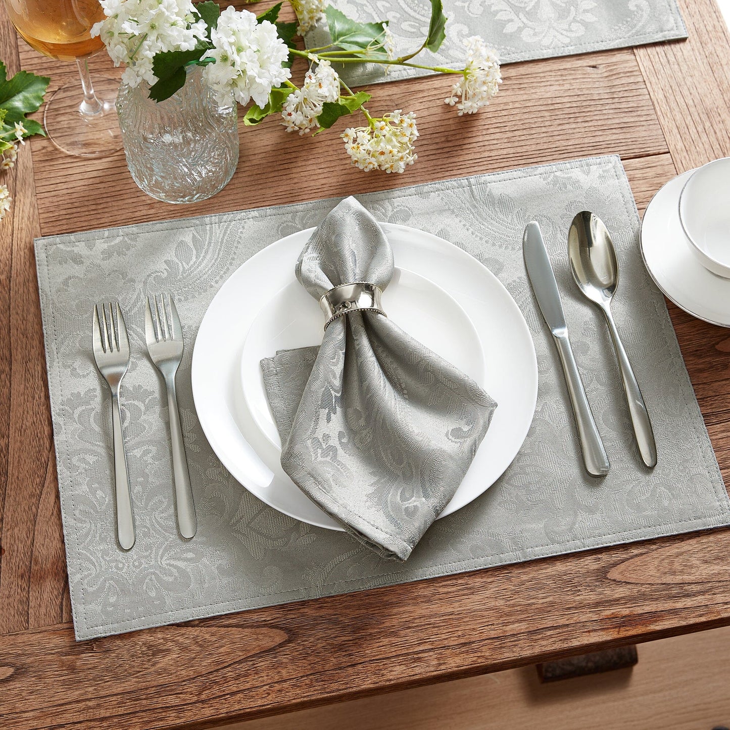 Caiden Elegance Damask - Manteles individuales resistentes al agua y a las manchas, juego de 4