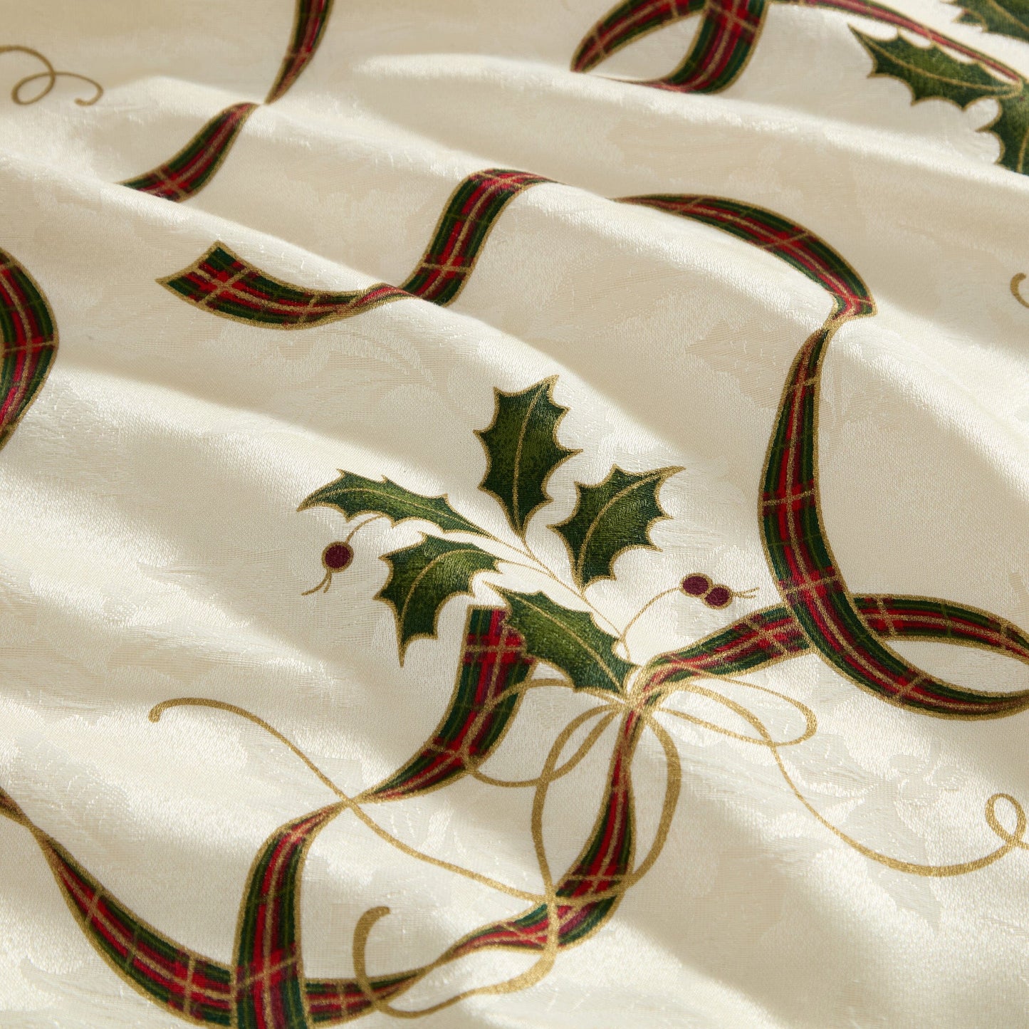 Lenox Holiday Nouveau Trim Tree Skirt