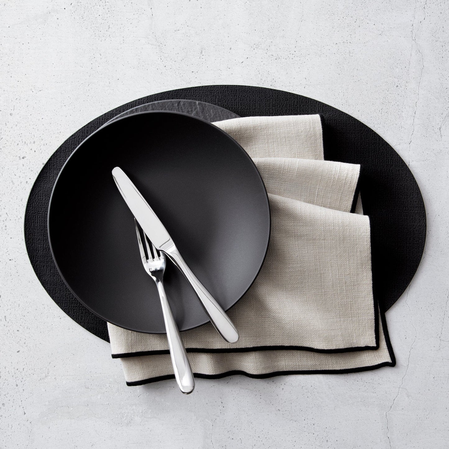 Villeroy & Boch Manufacture Rock - Manteles individuales reversibles, ovalados, de piel sintética, juego de 4