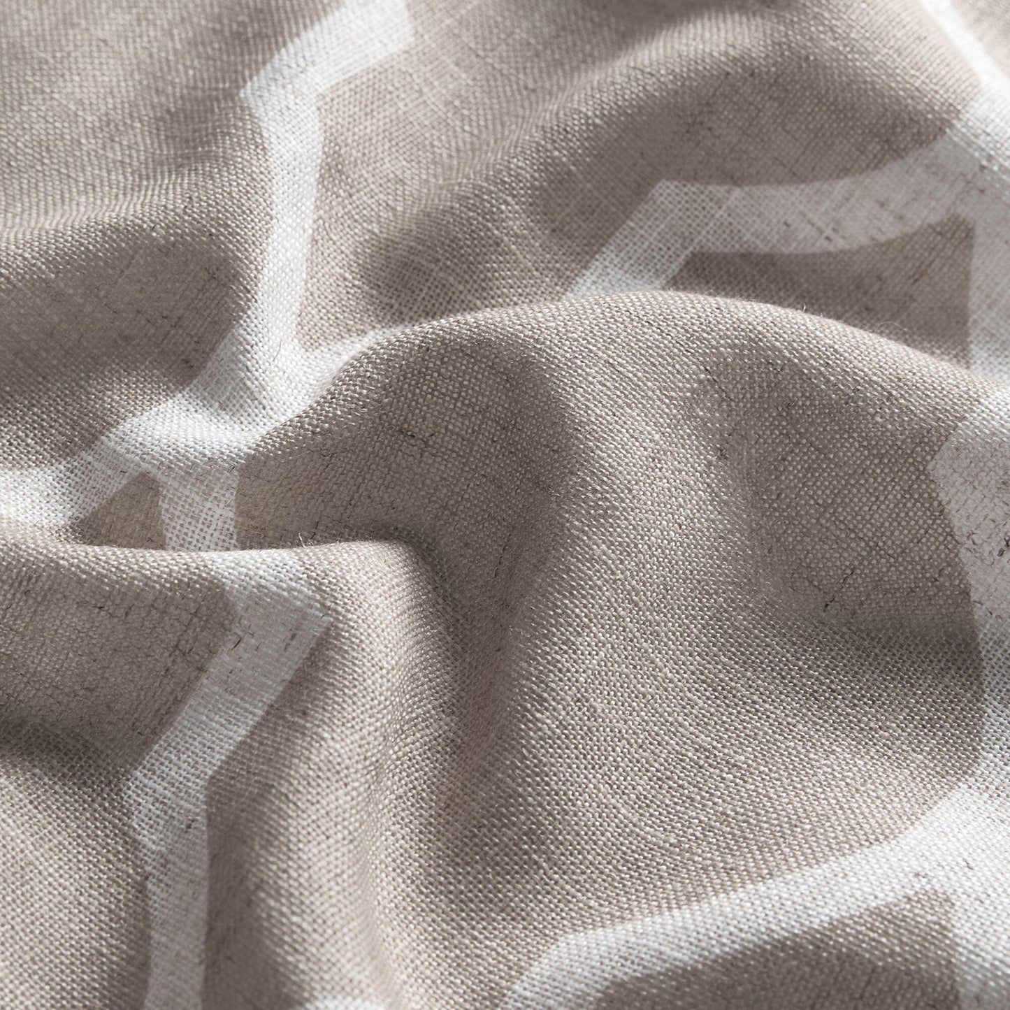 Medalia Room Darkening Geometric Window Curtain