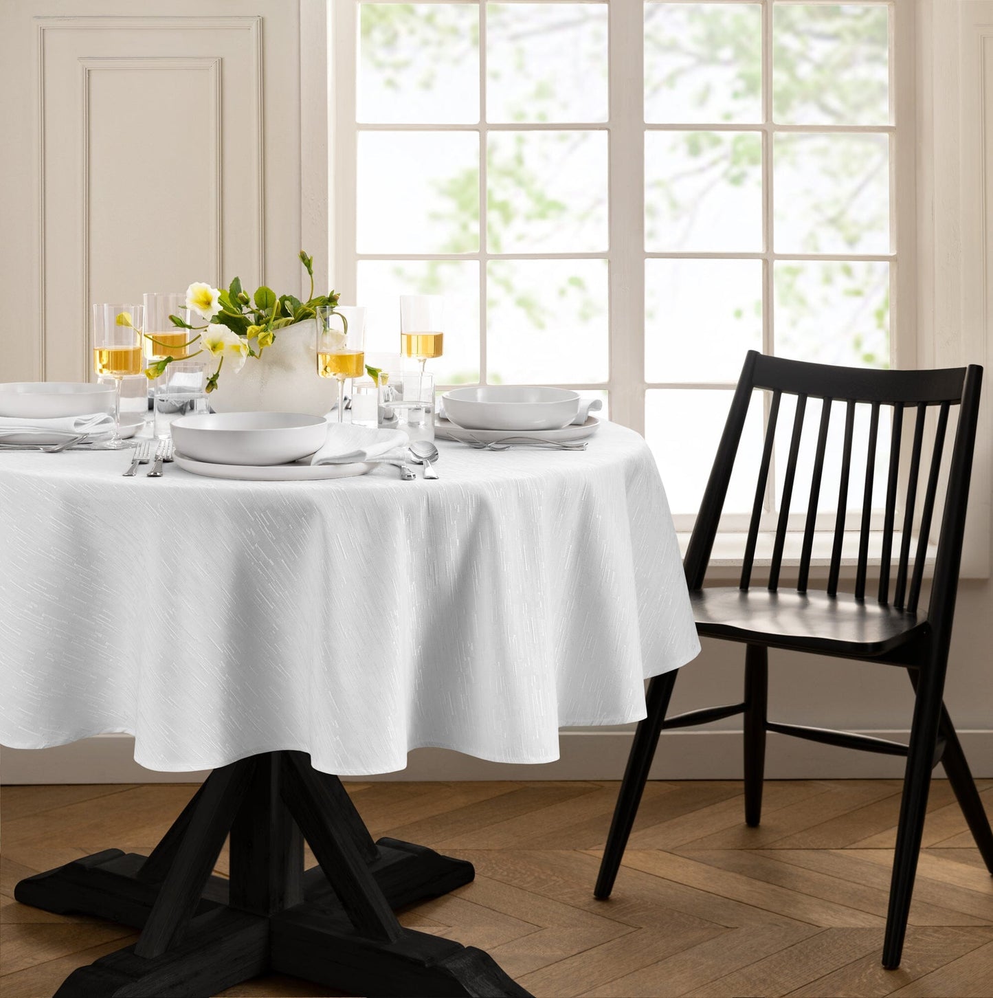 Mantel continental resistente al agua y a las manchas de textura sólida