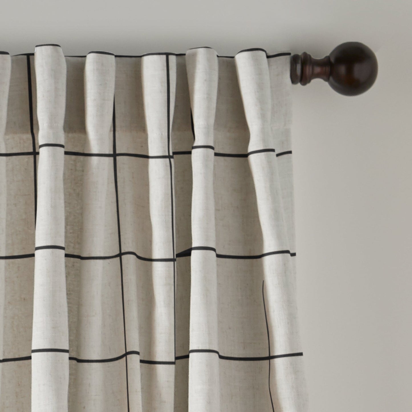 Panel de cortina opaca para ventana Brighton Windowpane a cuadros