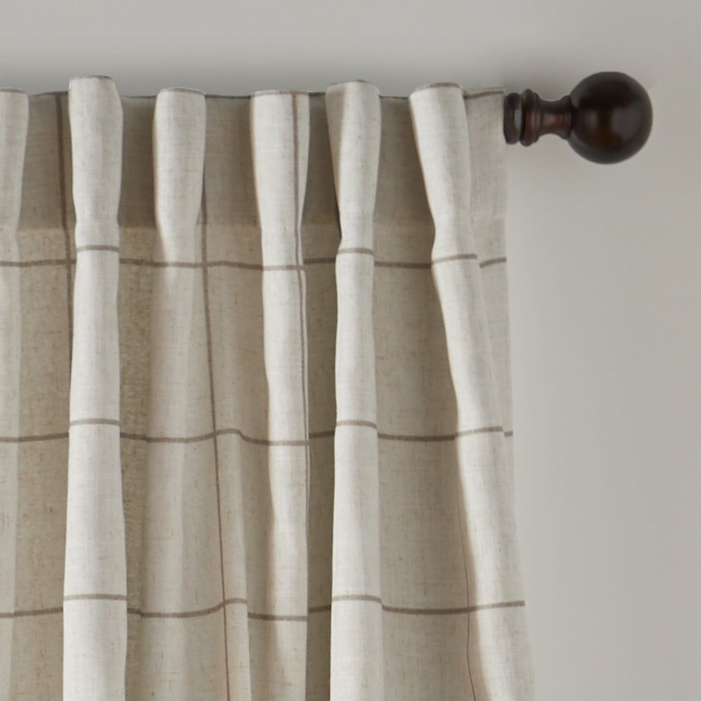 Panel de cortina opaca para ventana Brighton Windowpane a cuadros
