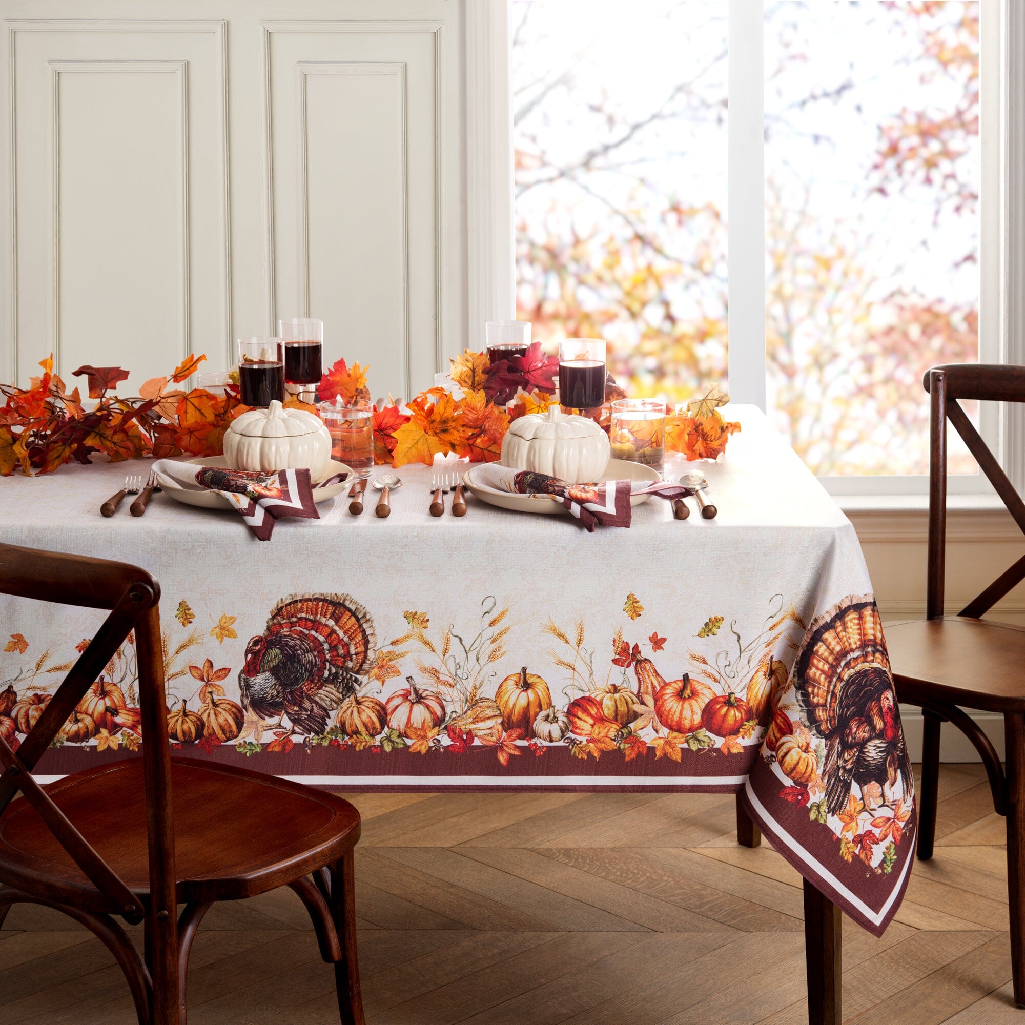 Autumn Heritage Turkey Engineered Tablecloth – Threadmade Home