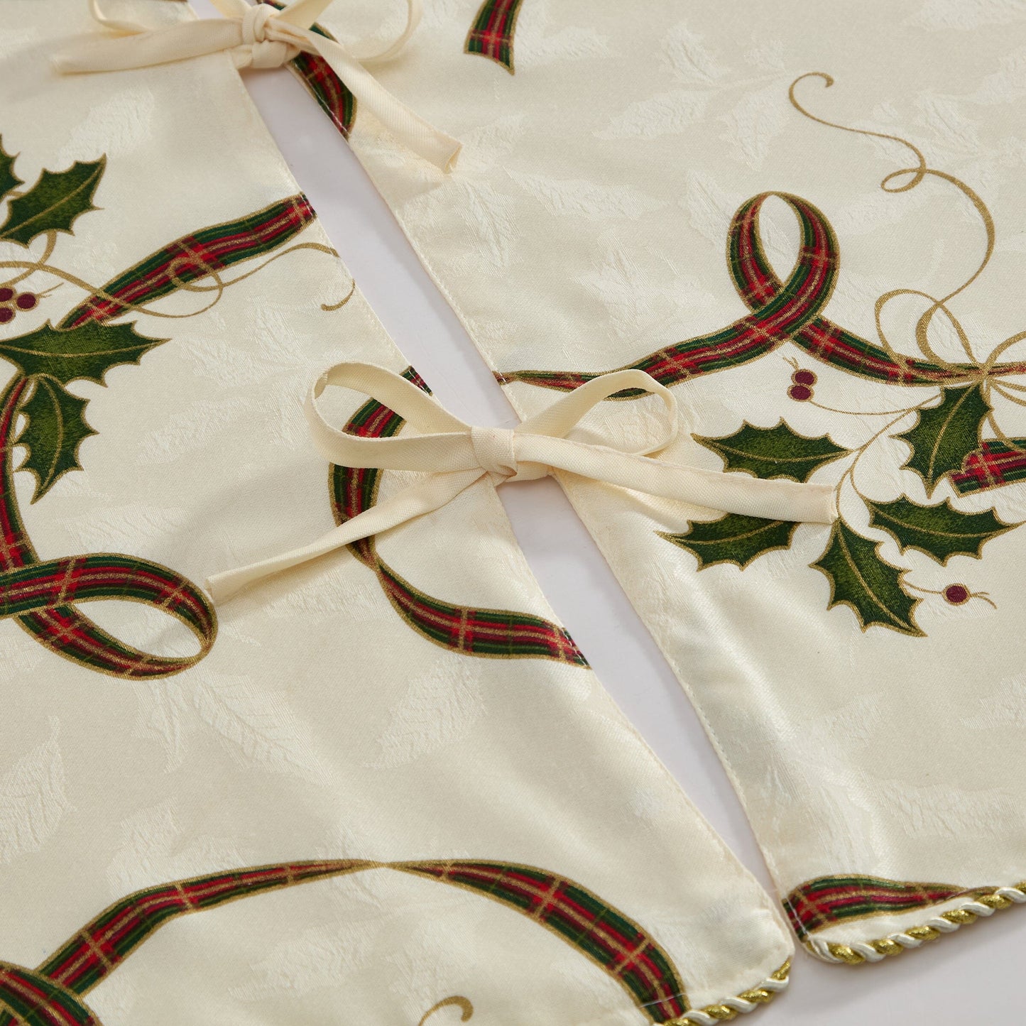 Lenox Holiday Nouveau Trim Tree Skirt
