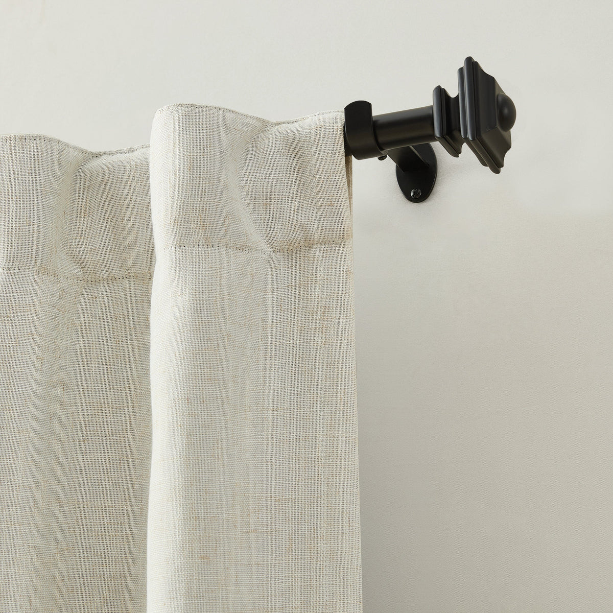Lenox Madrid 1” Single Curtain Rod with Sculptural Stacked Square Finial Design