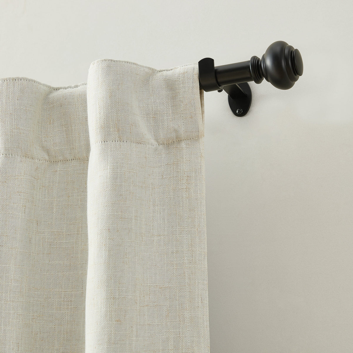 Lenox Manor 1” Single Curtain Rod with Rounded Globe Finial Design