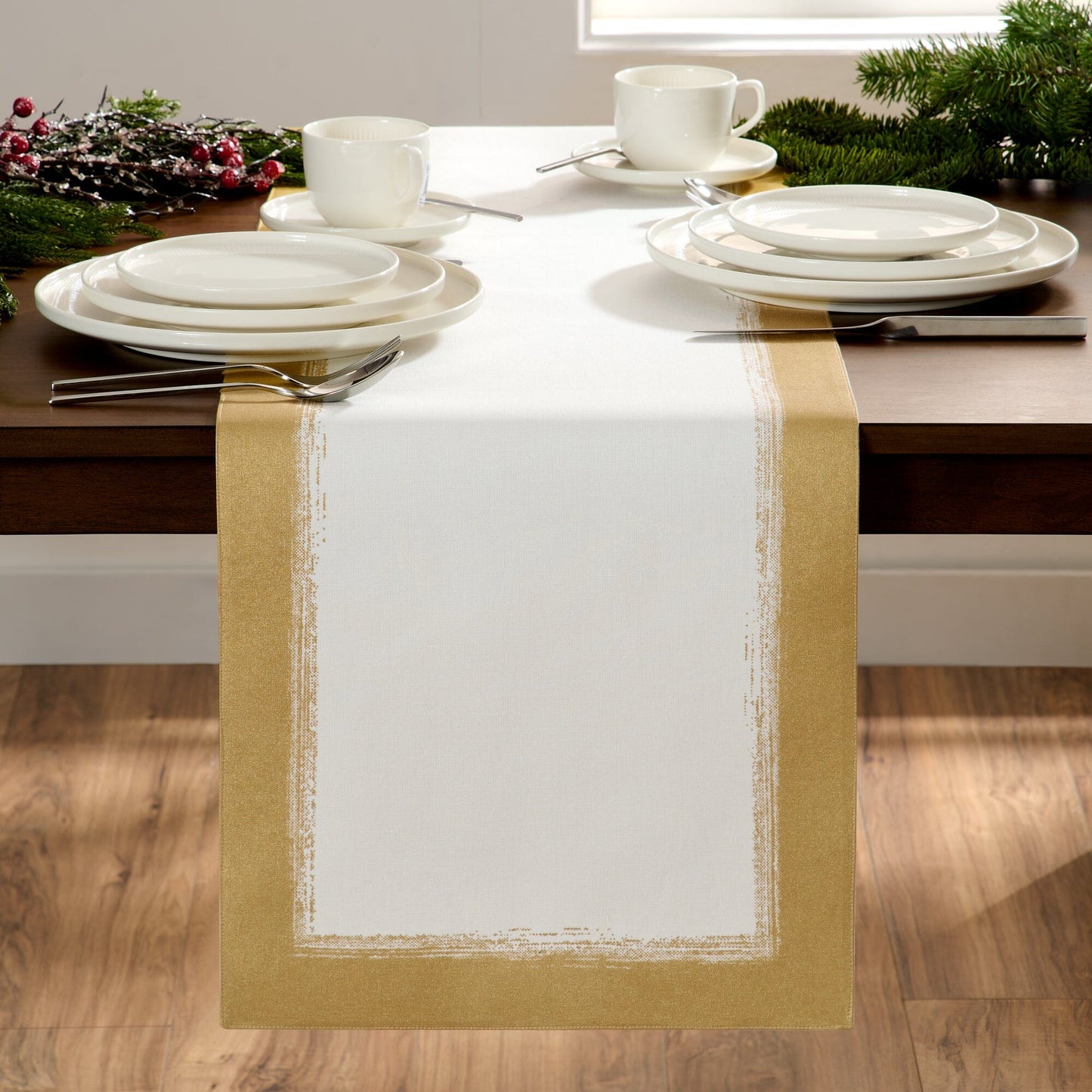 Villeroy & Boch Metallic Brushstroke Table Runner