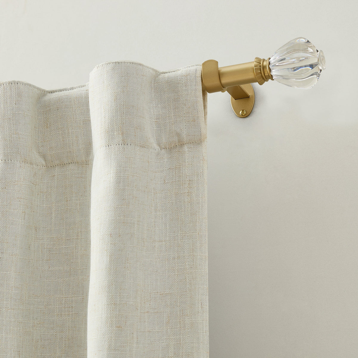 Lenox Milano 1” Single Curtain Rod with Crystal Teardrop Finial Design