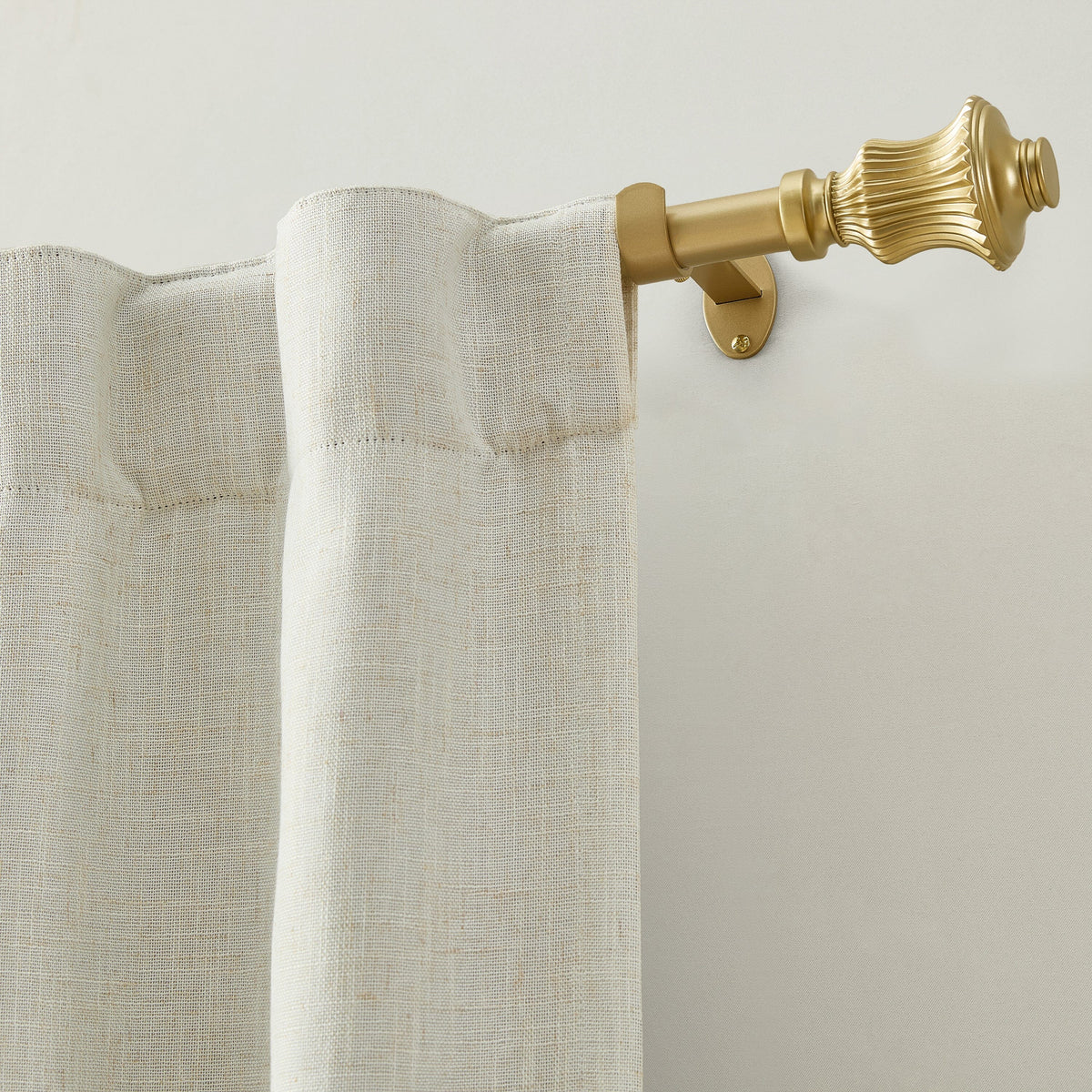 Lenox Palazzo 1” Single Curtain Rod with Fluted Bell Shaped Finial Design