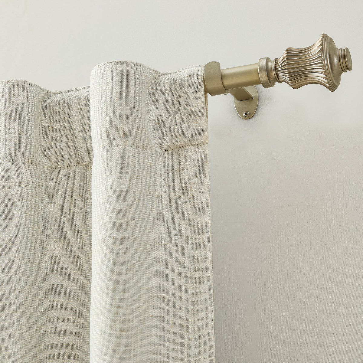 Lenox Palazzo 1” Single Curtain Rod with Fluted Bell Shaped Finial Design