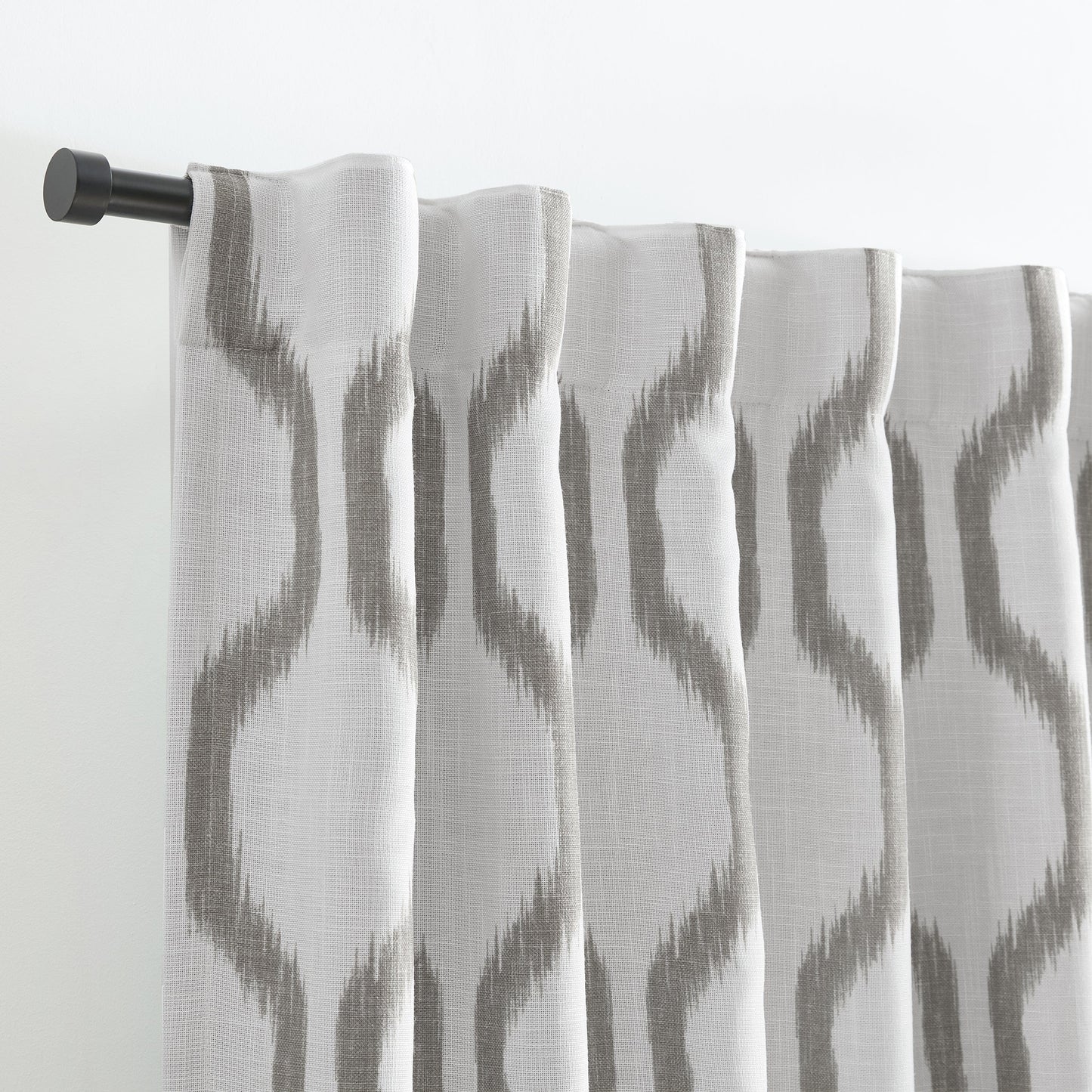 Renzo Rod Pocket Back Tab Window Curtain