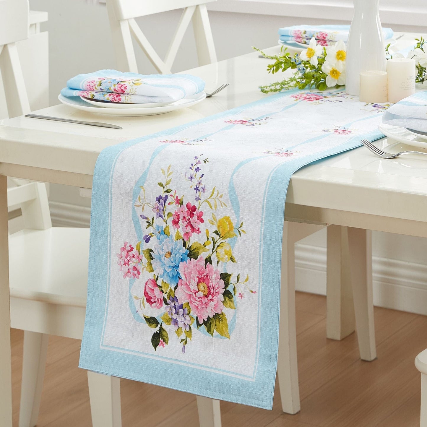 Rose Cottage Engineered Table Runner