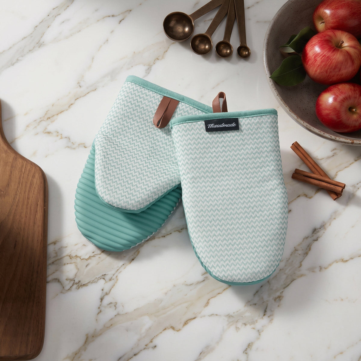 Sirena Chevron Heat-Resistant Ribbed Silicone Grip Mini Mitts, Set of 2