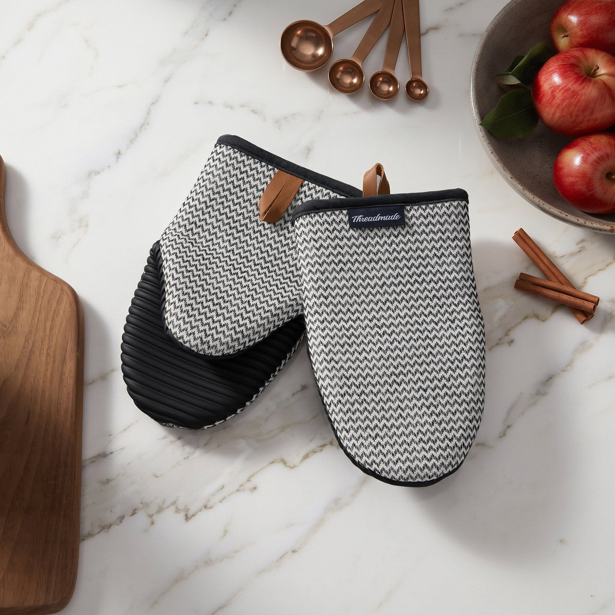Sirena Chevron Heat-Resistant Ribbed Silicone Grip Mini Mitts, Set of 2