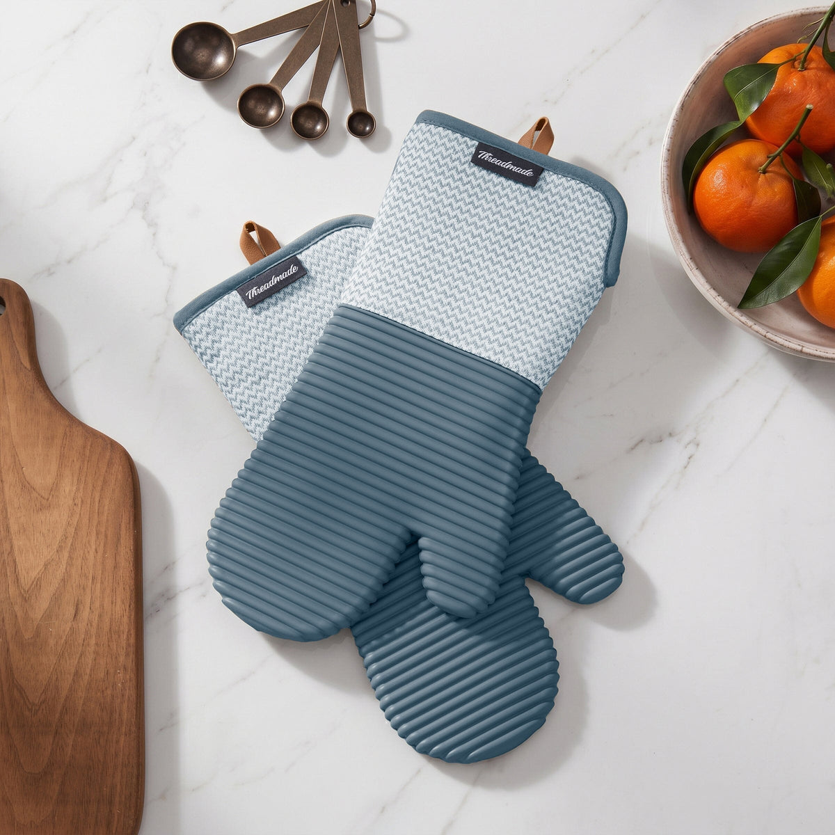Sirena Chevron Heat-Resistant Ribbed Silicone Grip Oven Mitts, Set of 2