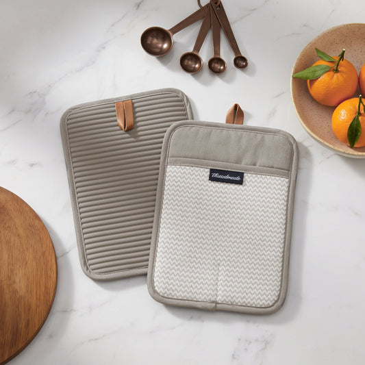 Sirena Chevron Heat-Resistant Ribbed Silicone Grip Pot Holders, Set of 2